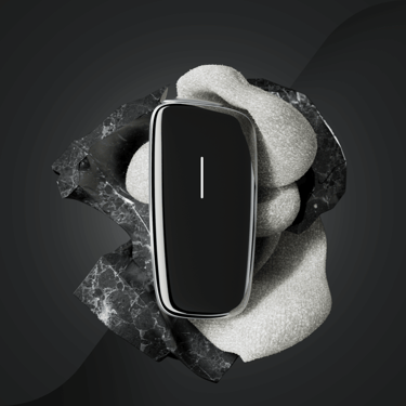 Ploom X Advanced Slate Grey predný kryt - umelecký záber na čiernom pozadí