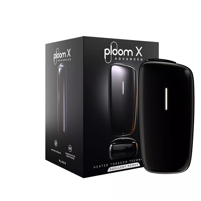 Ploom X Advanced Black a balenie - pohľad z ľavej strany a z prednej strany