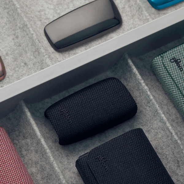 Čierný textilný kryt, predný kryt a puzdro na Ploom X Advanced